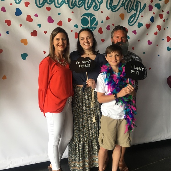 Meet your Posher, Kristie - Picture 4 of 5